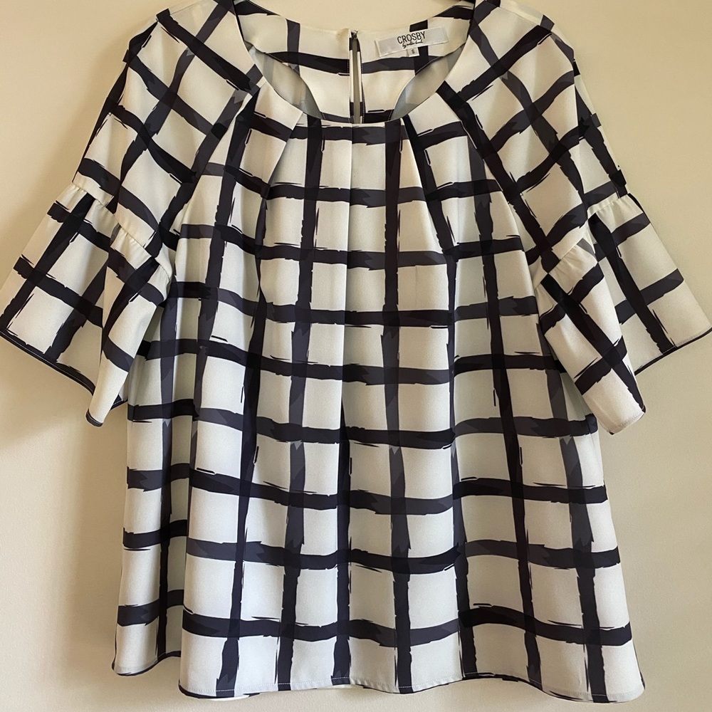 Women’s blouse